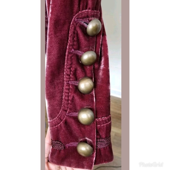 SOLD....Karen Millen Wine Velvet Button Up Blazer - Picture 6 of 8